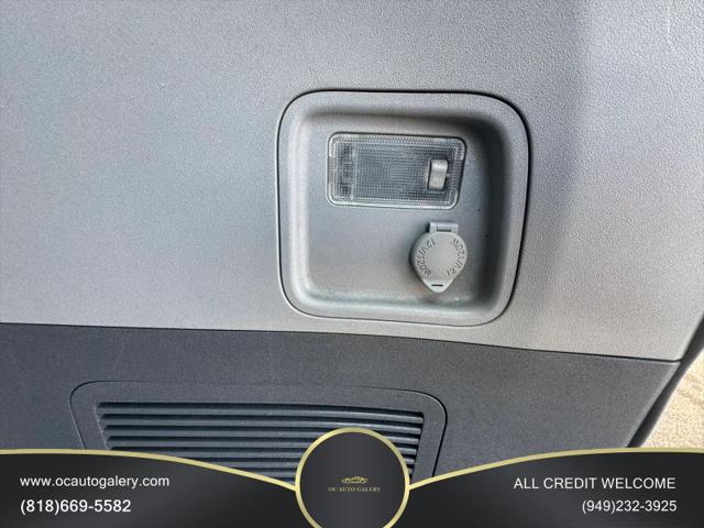2017 Toyota Sienna L 7 Passenger