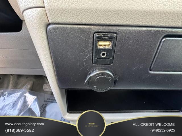 2017 Toyota Sienna L 7 Passenger
