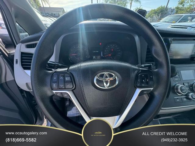 2017 Toyota Sienna L 7 Passenger