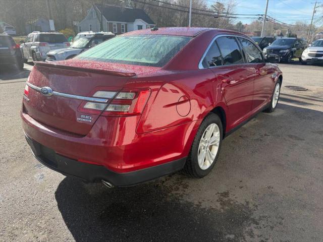 2015 Ford Taurus SEL