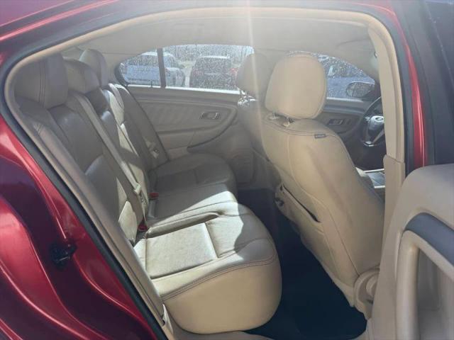 2015 Ford Taurus SEL