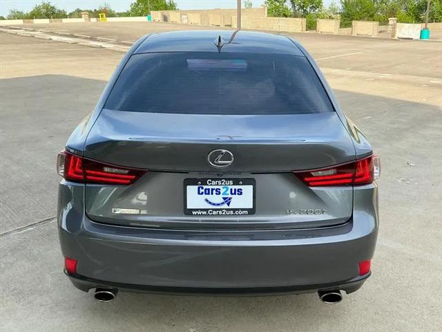 2016 Lexus IS 200t 200t