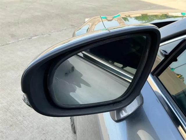 2016 Lexus IS 200t 200t
