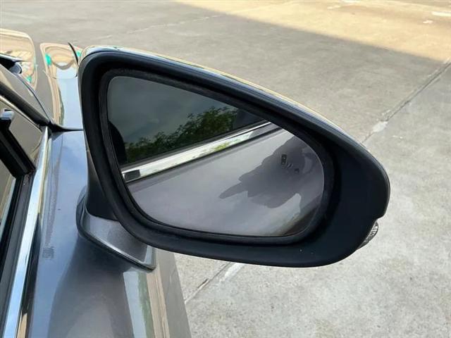 2016 Lexus IS 200t 200t