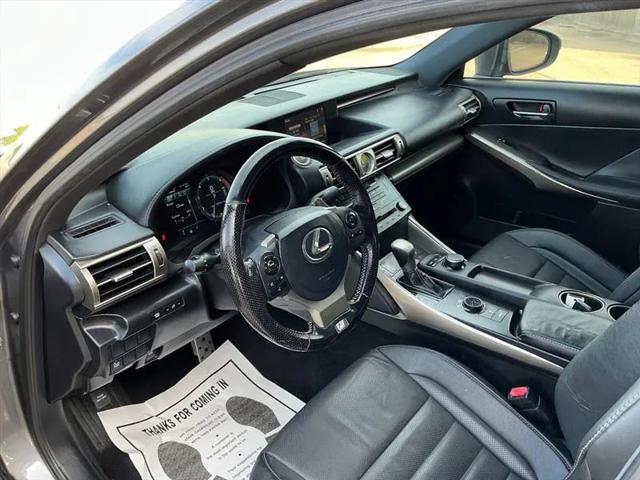 2016 Lexus IS 200t 200t