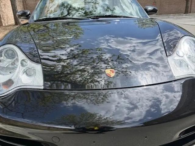 2002 Porsche 911 Carrera 4