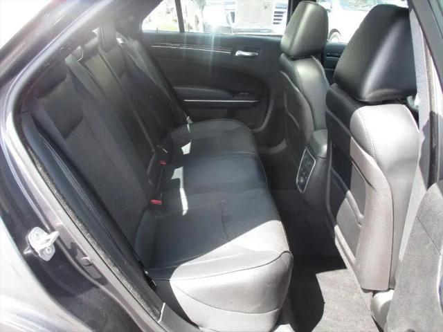 2014 Chrysler 300 AWD