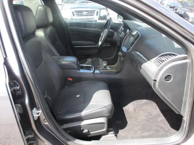 2014 Chrysler 300 AWD