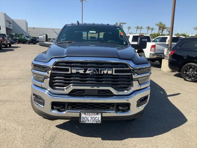 2025 Ram 2500 Tradesman Crew Cab 4x4 6'4" Box