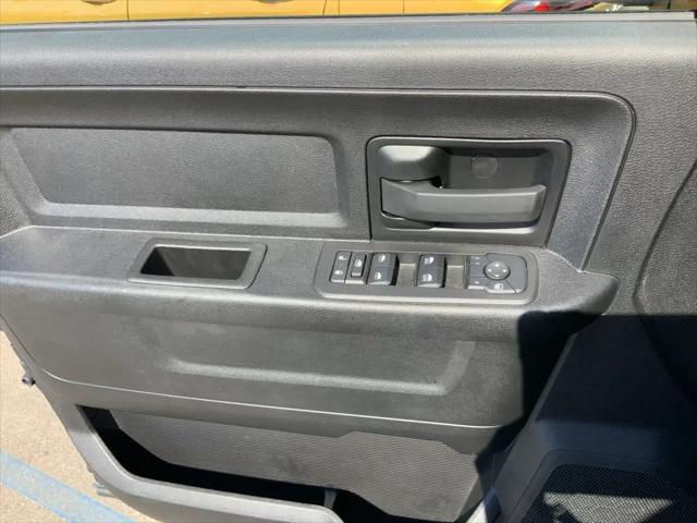 2025 Ram 2500 Tradesman Crew Cab 4x4 6'4" Box