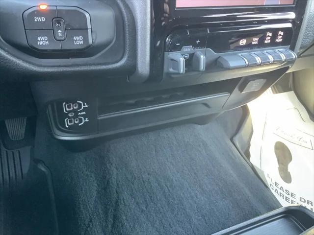 2025 Ram 2500 Tradesman Crew Cab 4x4 6'4" Box