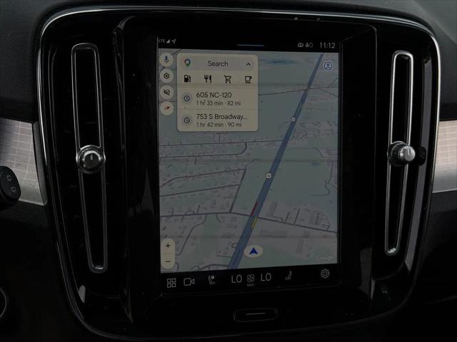 2024 Volvo XC40 Core