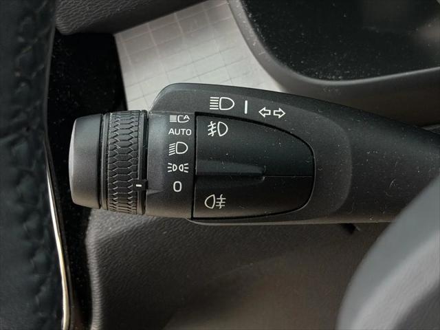 2024 Volvo XC40 Core