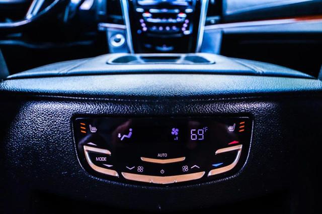 2018 Cadillac Escalade Luxury
