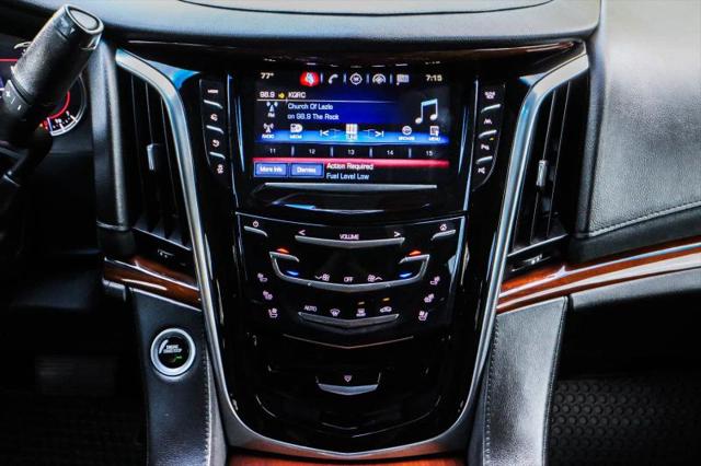 2018 Cadillac Escalade Luxury