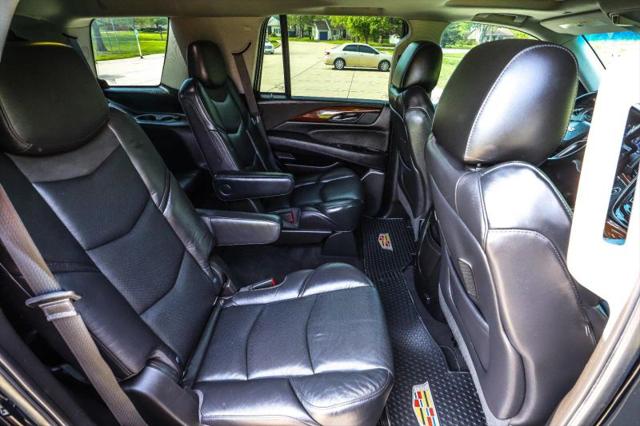 2018 Cadillac Escalade Luxury