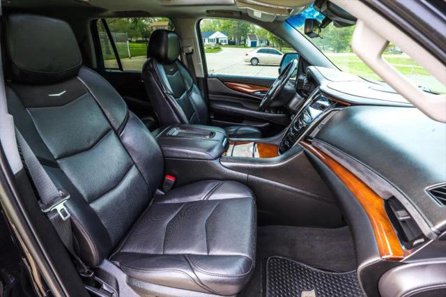 2018 Cadillac Escalade Luxury
