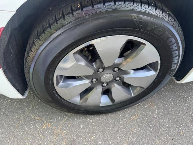 2017 Chrysler Pacifica Hybrid Platinum