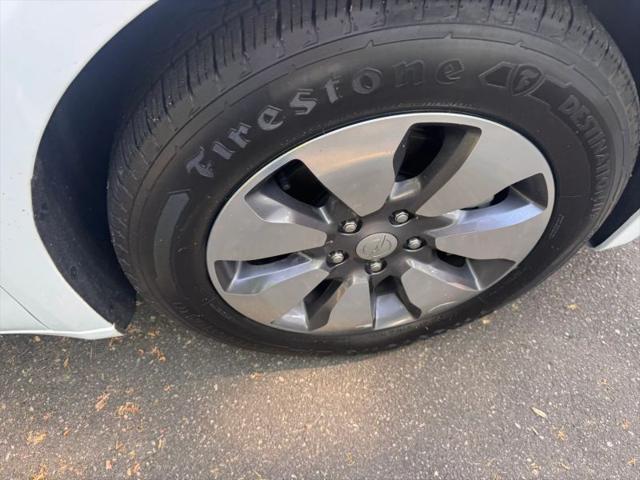 2017 Chrysler Pacifica Hybrid Platinum
