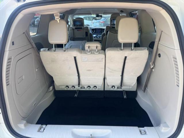 2017 Chrysler Pacifica Hybrid Platinum