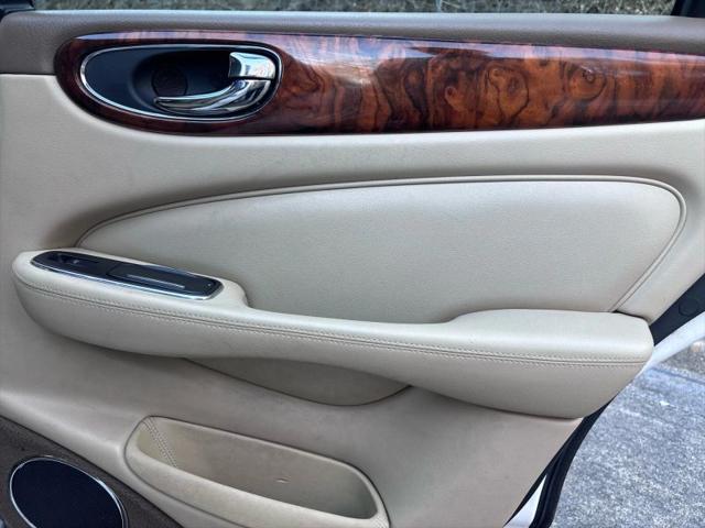 2006 Jaguar XJ XJR