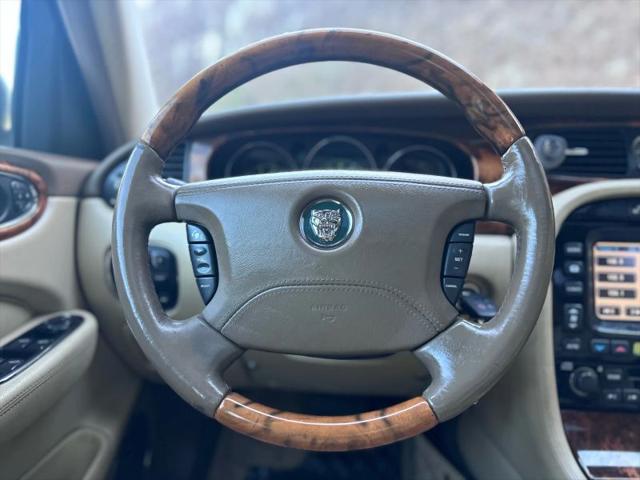 2006 Jaguar XJ XJR