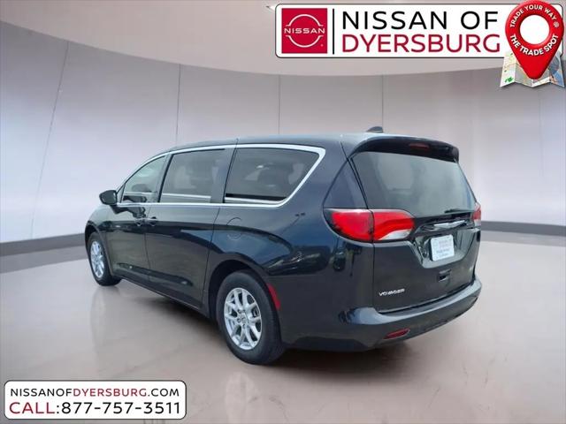 2023 Chrysler Voyager LX
