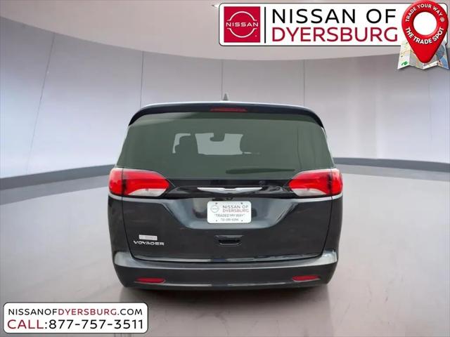 2023 Chrysler Voyager LX