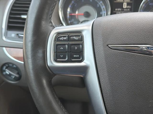 2013 Chrysler Town & Country Touring-L