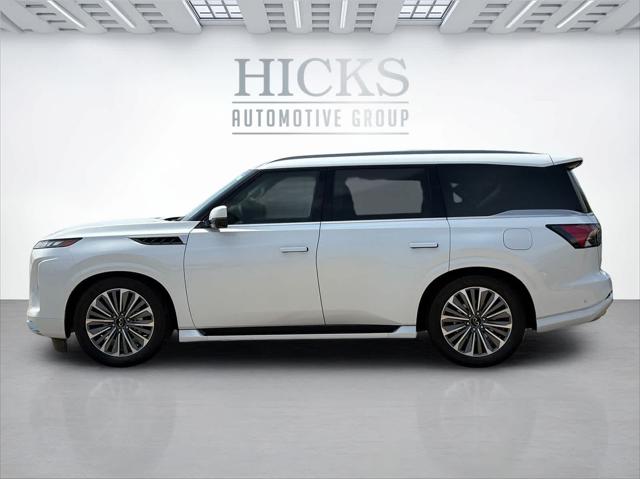 2026 INFINITI QX80 LUXE