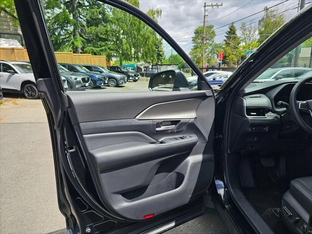 2025 Toyota Grand Highlander XLE