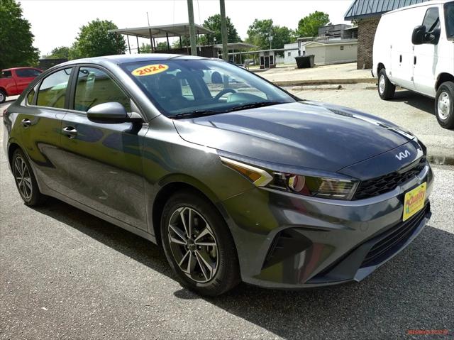 2024 Kia Forte LXS