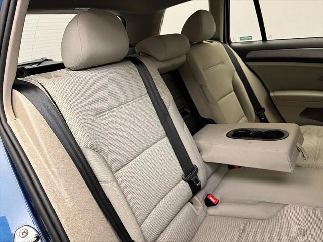 2017 Volkswagen Golf SportWagen TSI S