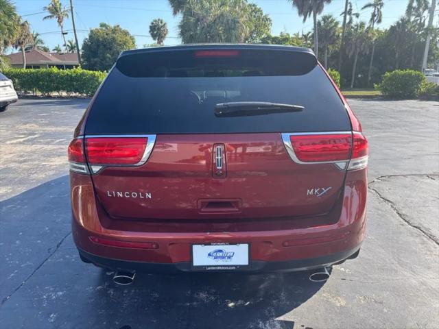 2014 Lincoln MKX Base