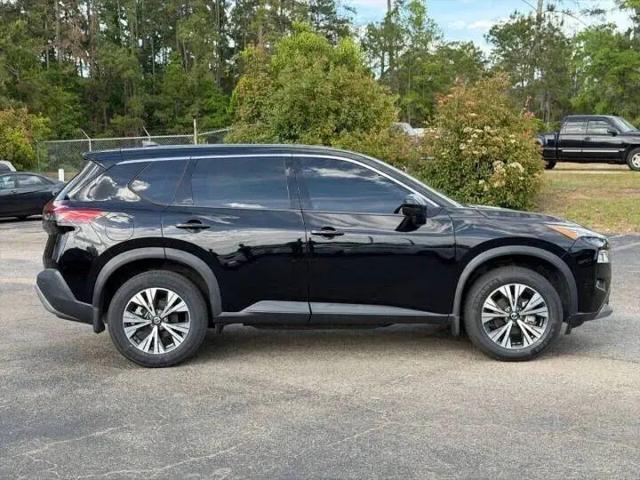 2021 Nissan Rogue SV FWD