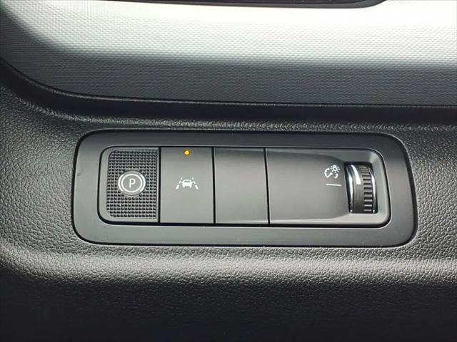 2027 Chevrolet Bolt LT FWD