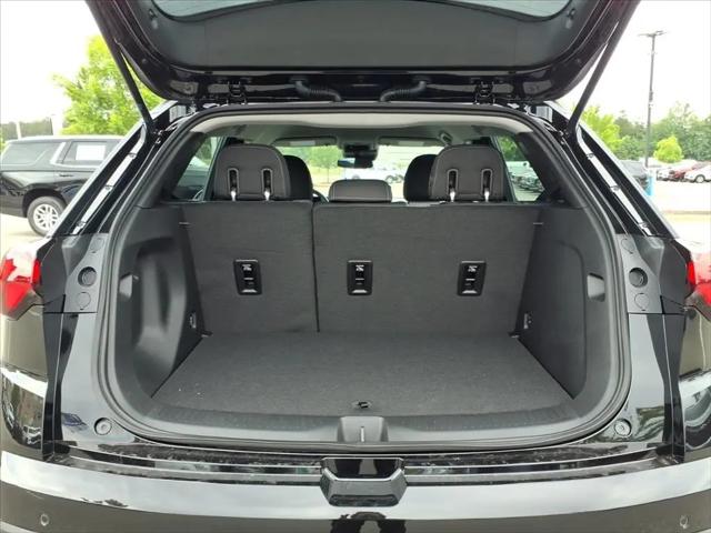 2027 Chevrolet Bolt LT FWD