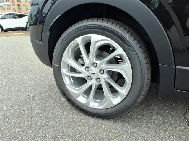2027 Chevrolet Bolt LT FWD