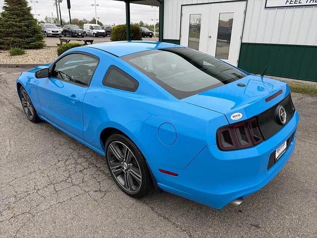 2013 Ford Mustang V6