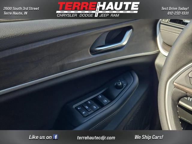 2026 Jeep Grand Cherokee L Altitude 4x4