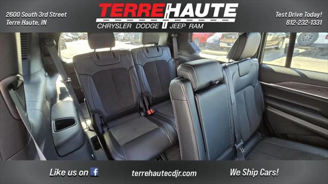 2026 Jeep Grand Cherokee L Altitude 4x4