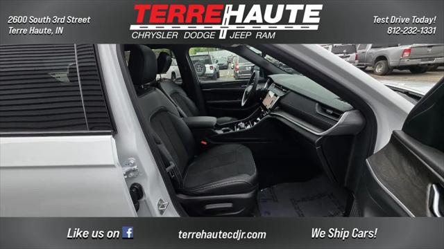 2026 Jeep Grand Cherokee L Altitude 4x4