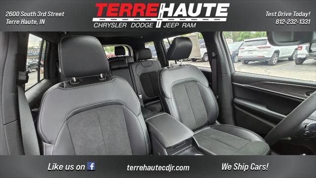 2026 Jeep Grand Cherokee L Altitude 4x4