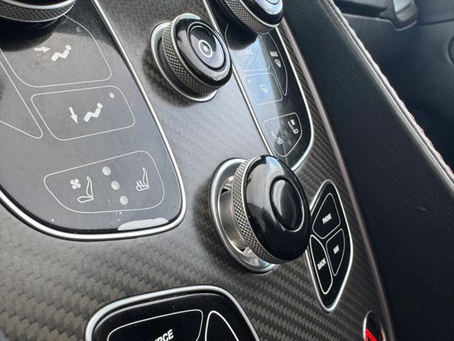 2014 Aston Martin Vanquish Volante