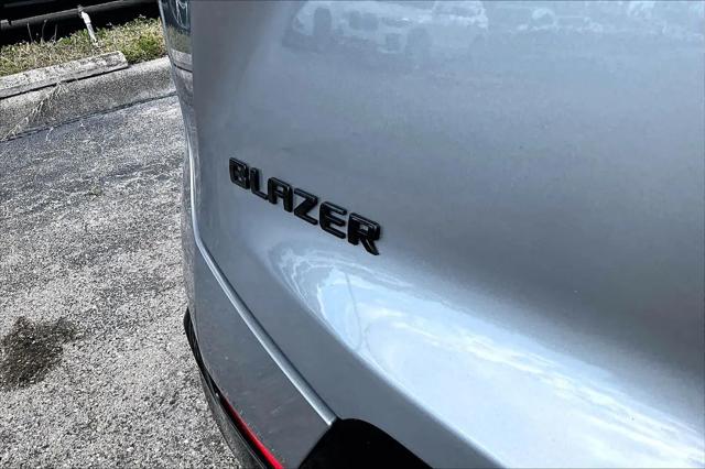 2023 Chevrolet Blazer FWD RS