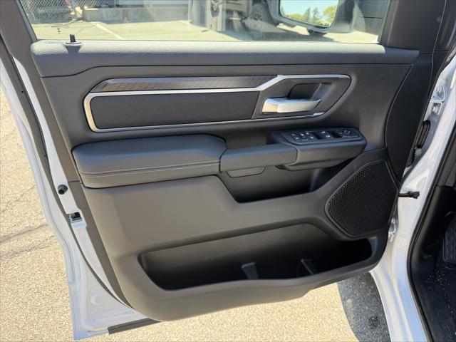2026 Ram 1500 Big Horn Crew Cab 4x2 57 Box