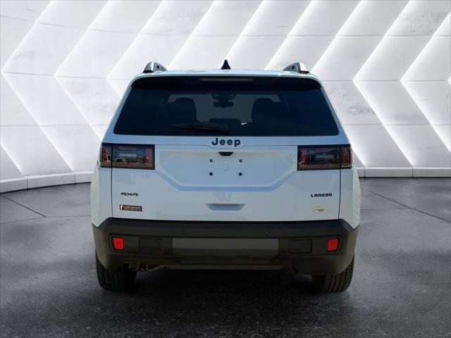 2026 Jeep Cherokee Laredo 4x4