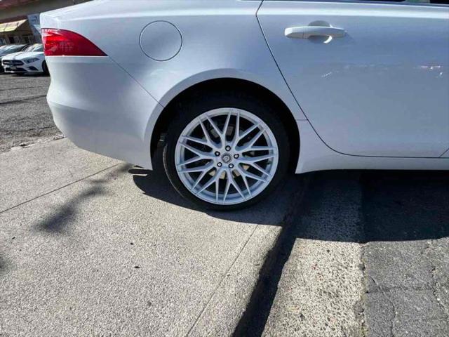 2016 Jaguar XF 35t Premium