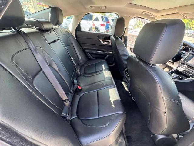 2016 Jaguar XF 35t Premium