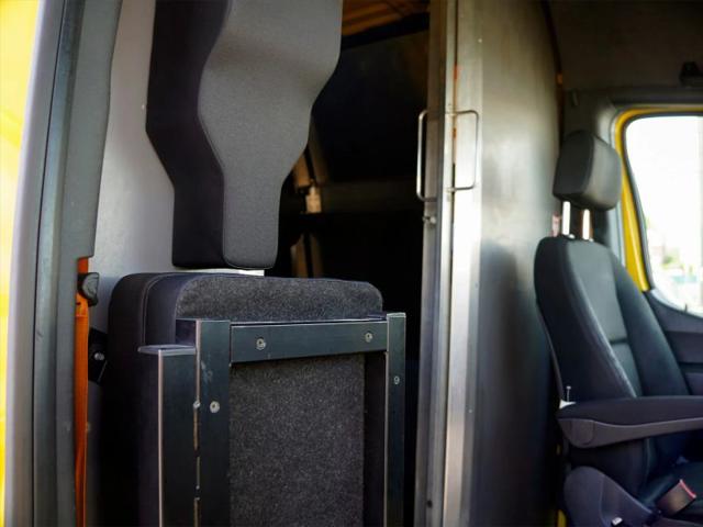 2021 Mercedes-Benz Sprinter 2500 High Roof I4